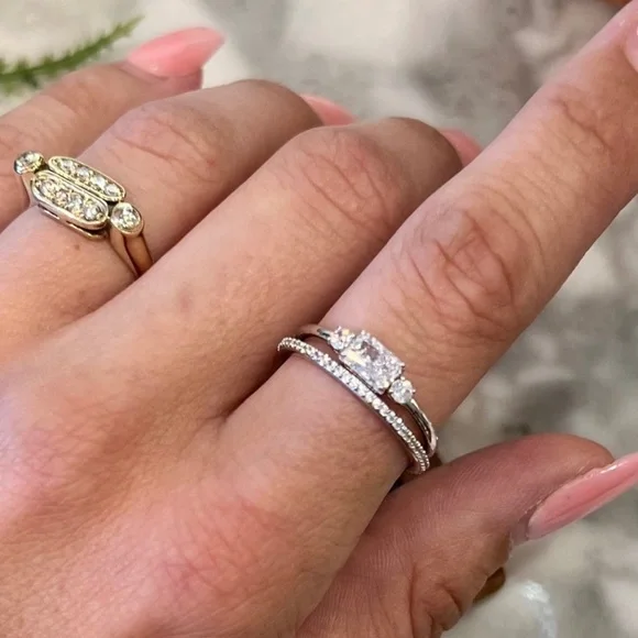 Swarovski Ring Set 2 Rings Silver White Rhodium Unique Cut/Eternity Band - Picture 11 of 14